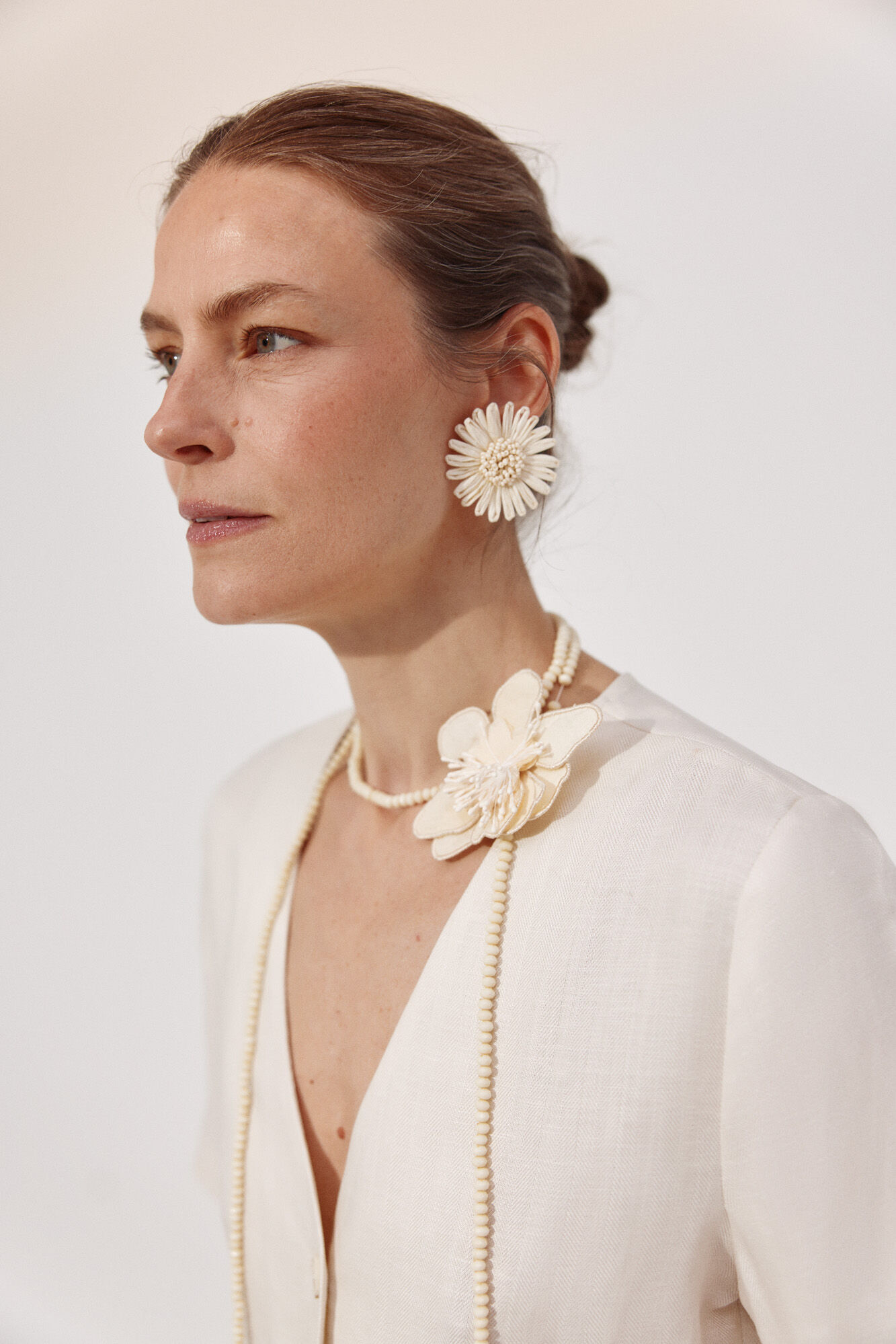 Cortefiel Daisy earrings