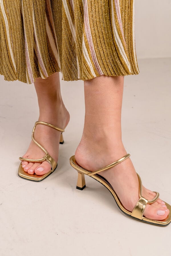 Bryan Stepwise Sand&aacute;lia metalizada de salto Dourado