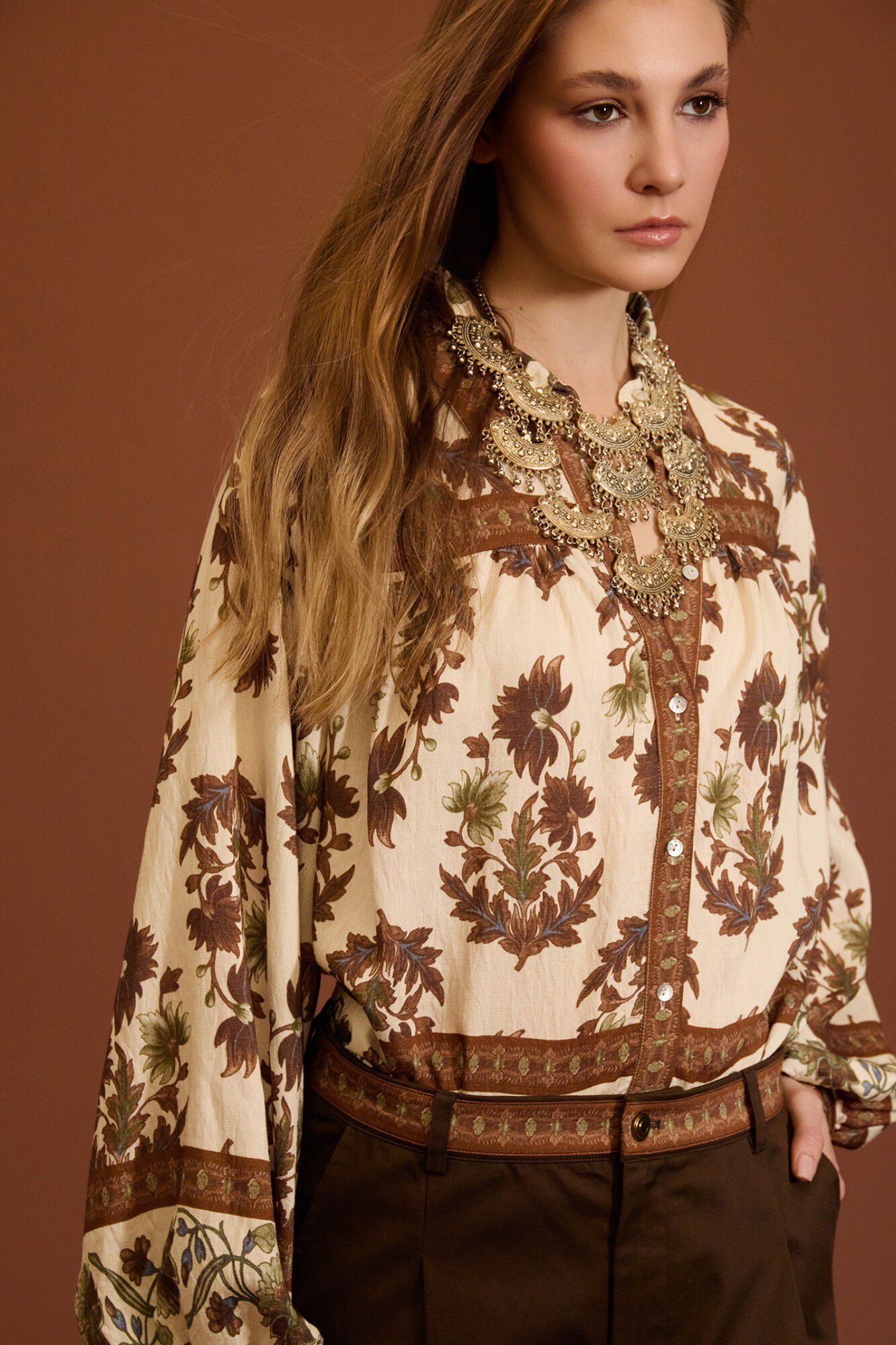 Meisie Blusa estampada com mangas bufantes