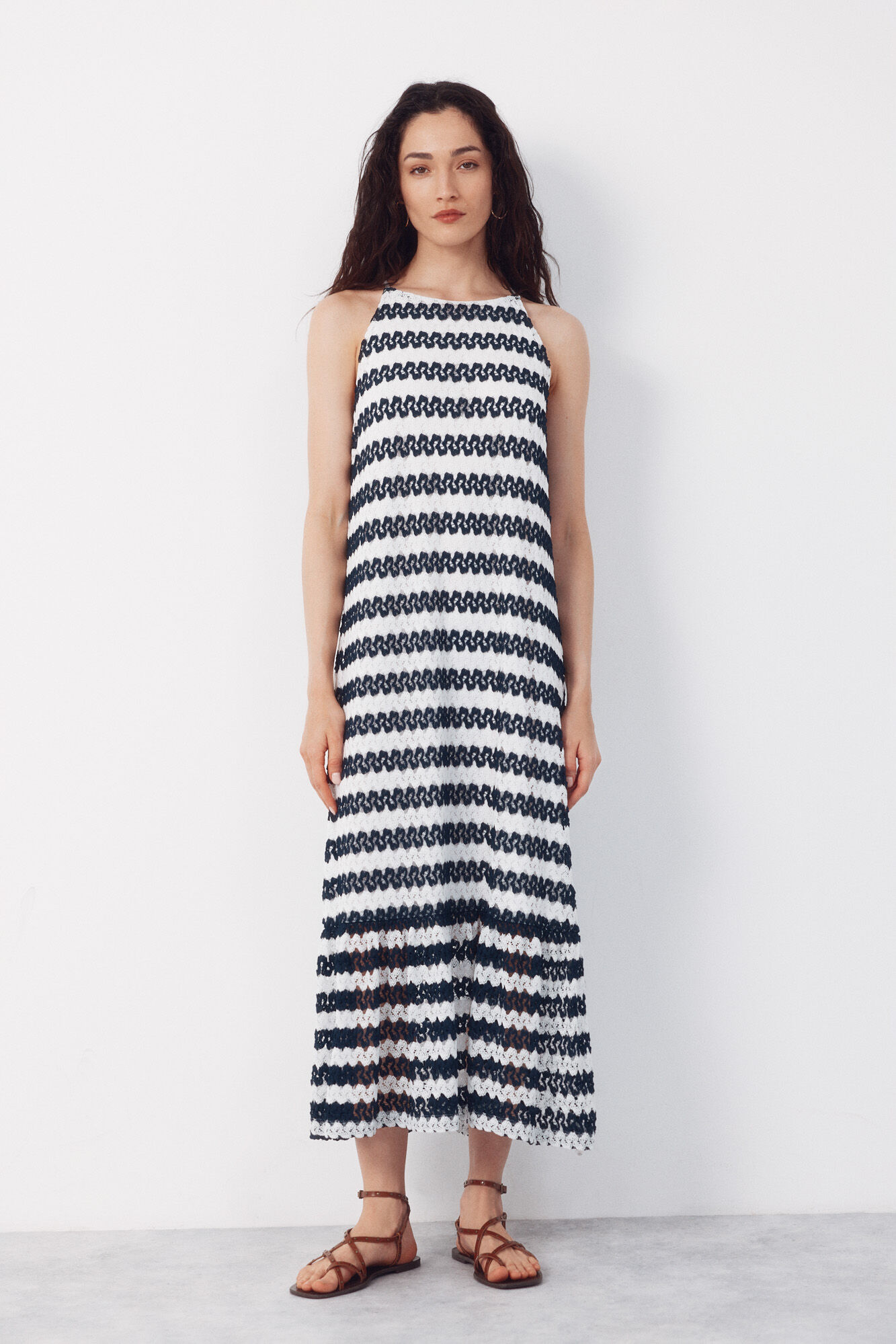 Cortefiel Vestido halter estructura