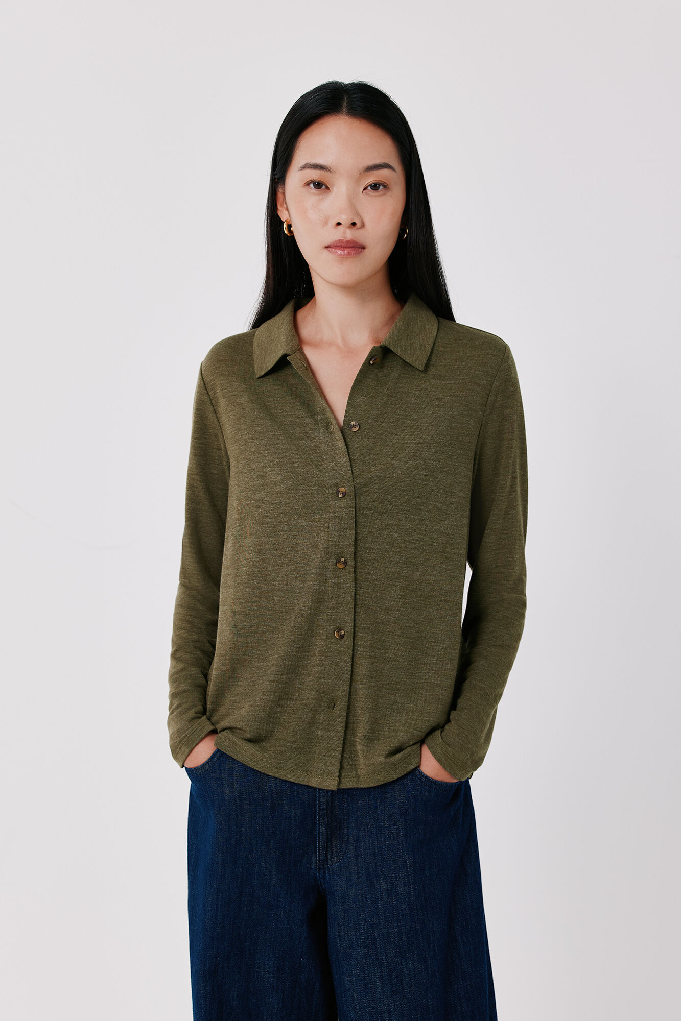 Cortefiel Stretch shirt with buttons