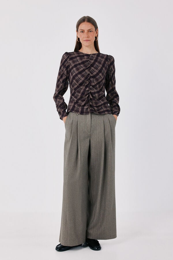 Cortefiel Fitted checked ruffle blouse Printed grey