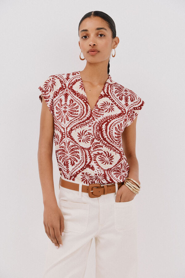 Cortefiel Printed t-shirt with gathered V neckline Printed red