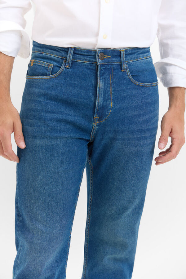 Cortefiel Classic fit dynamic jeans Blue