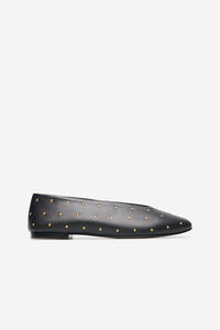 Cortefiel Studded leather ballerina