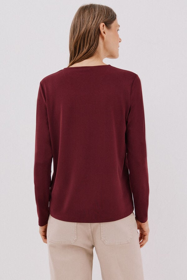 Cortefiel Gold piece top with neckline Maroon