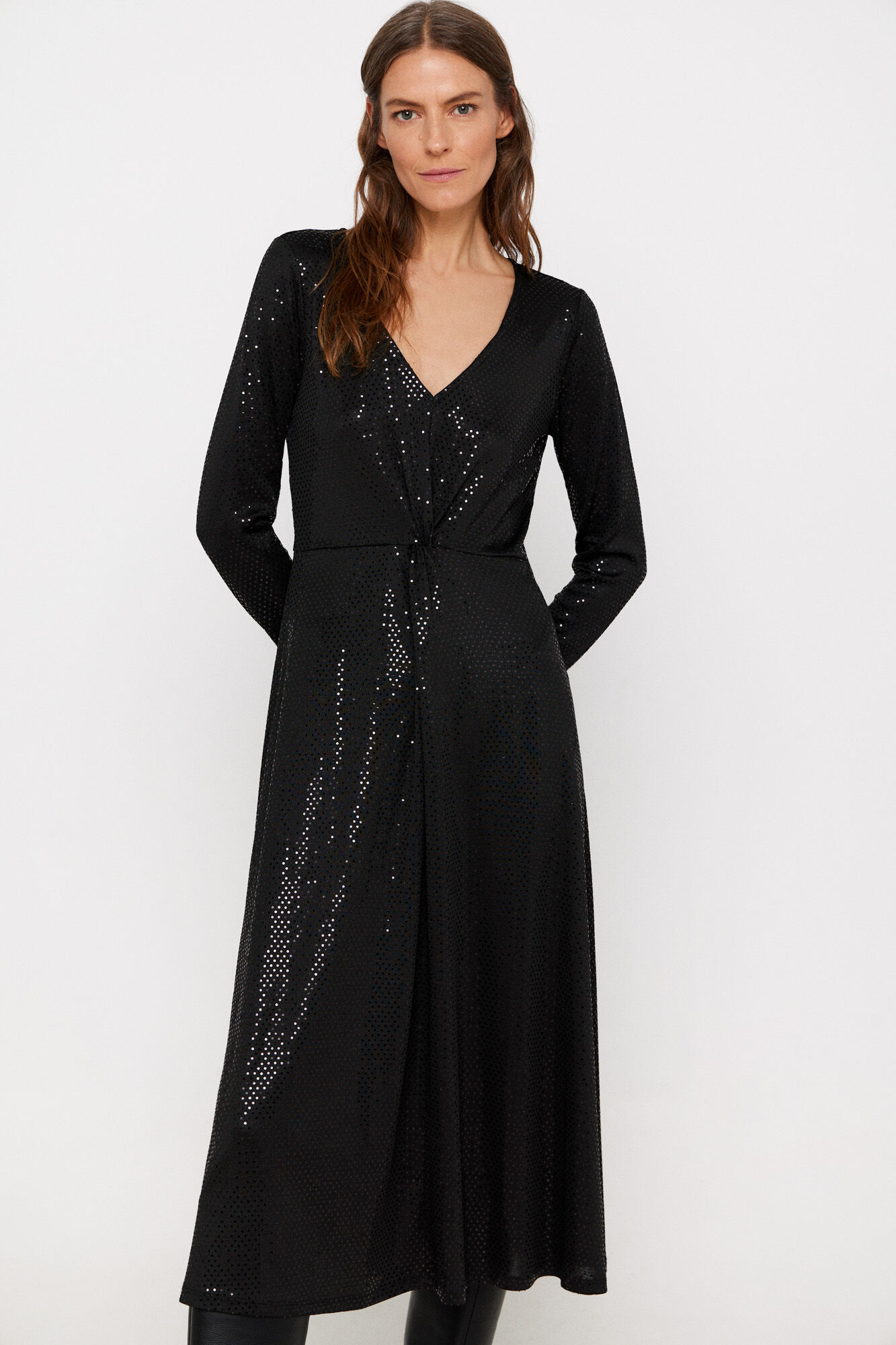 Vestido negro cortefiel clearance