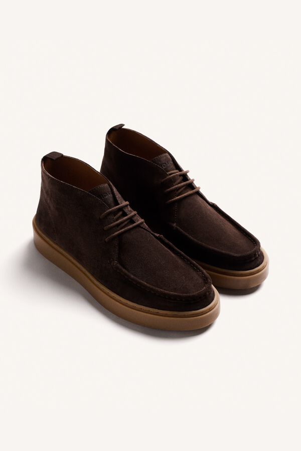Gioseppo Botins wallabee em pele Castanho
