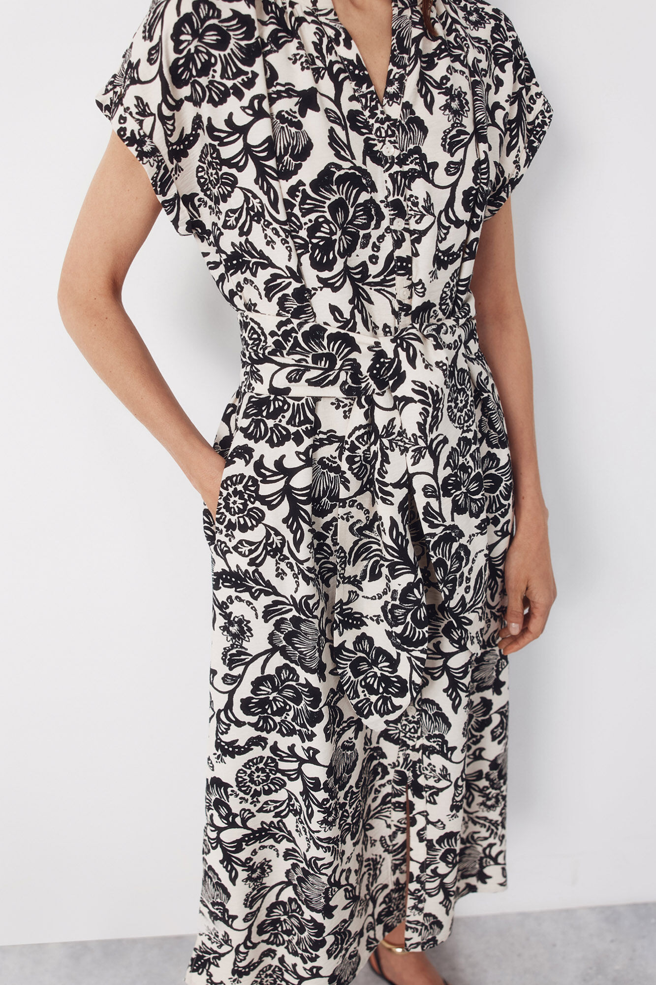 Cortefiel Printed belted dress