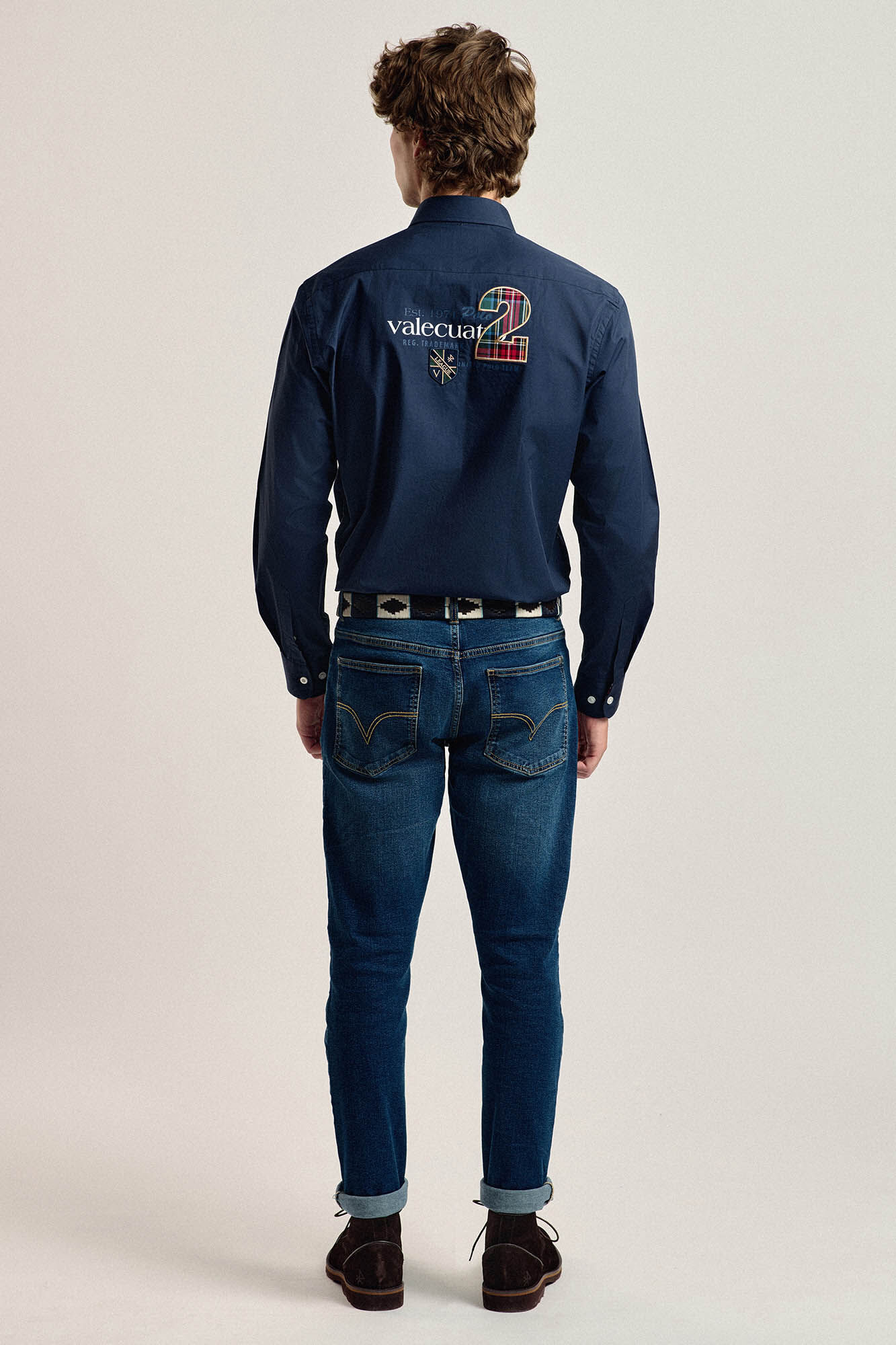 Camisa hombre Valecuatro azul marino modelo caballos Camisas de hombre Cortefiel