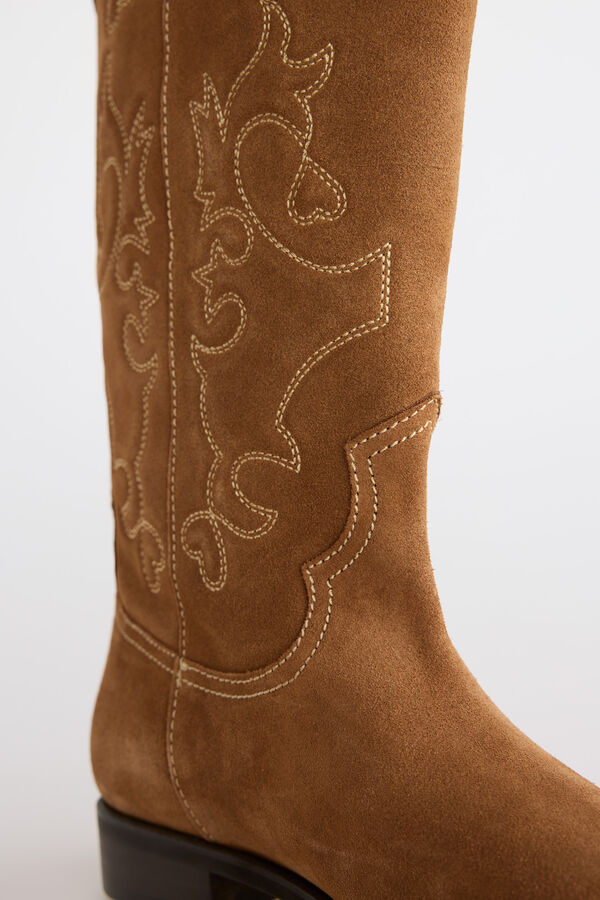 Slowlove Bota de croute plana Castanho