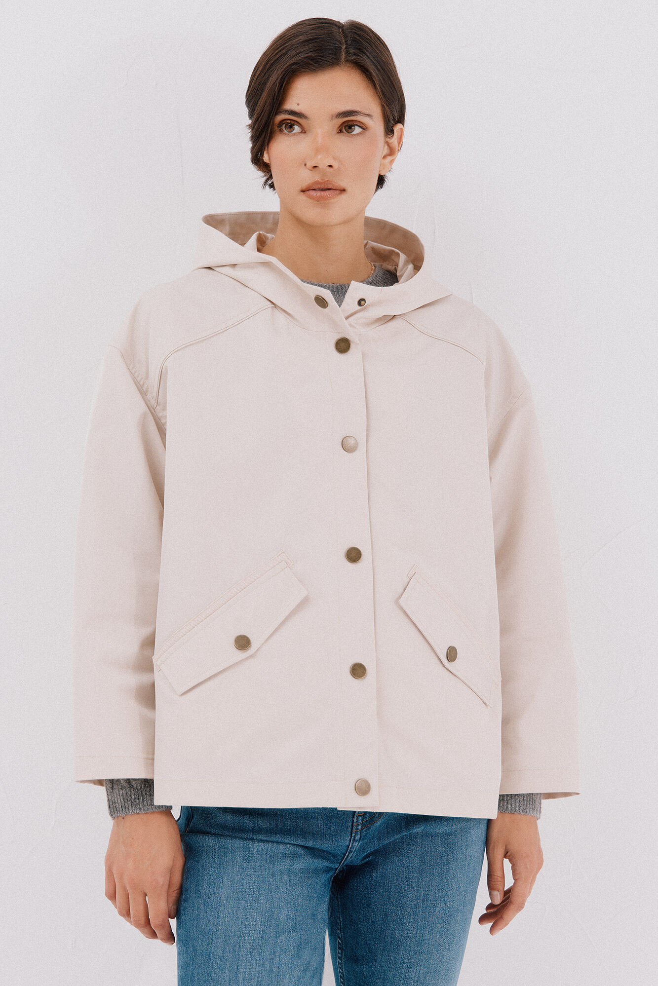 Cortefiel Short jacket with snap buttons