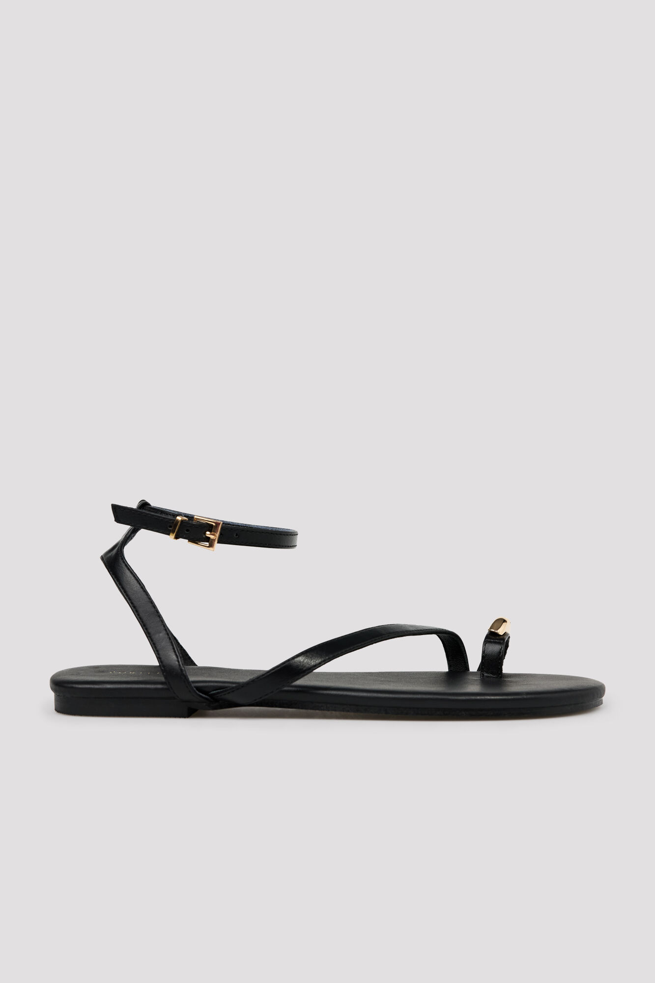 Cortefiel Flat strappy sandal