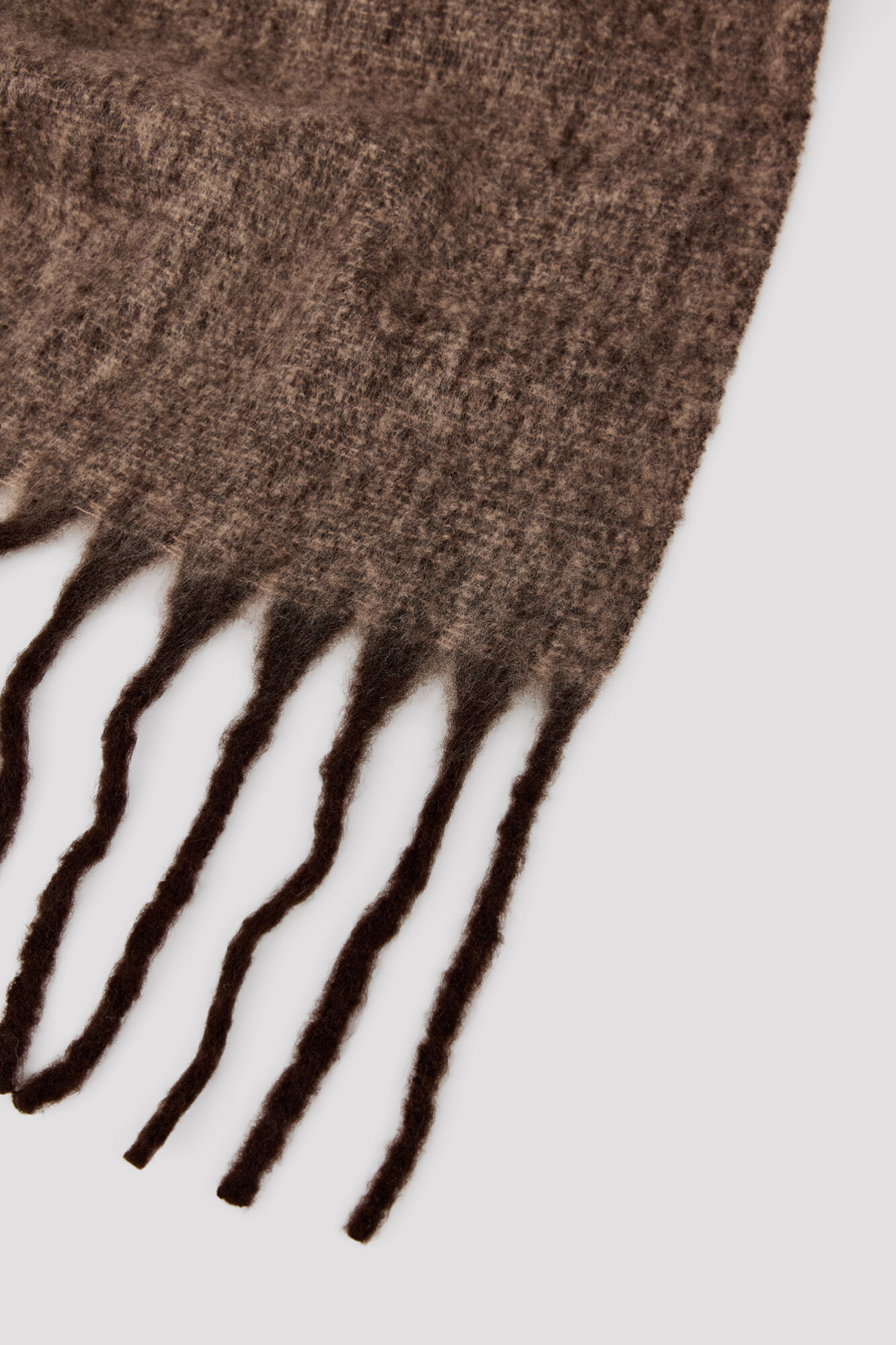 Cortefiel Striped scarf