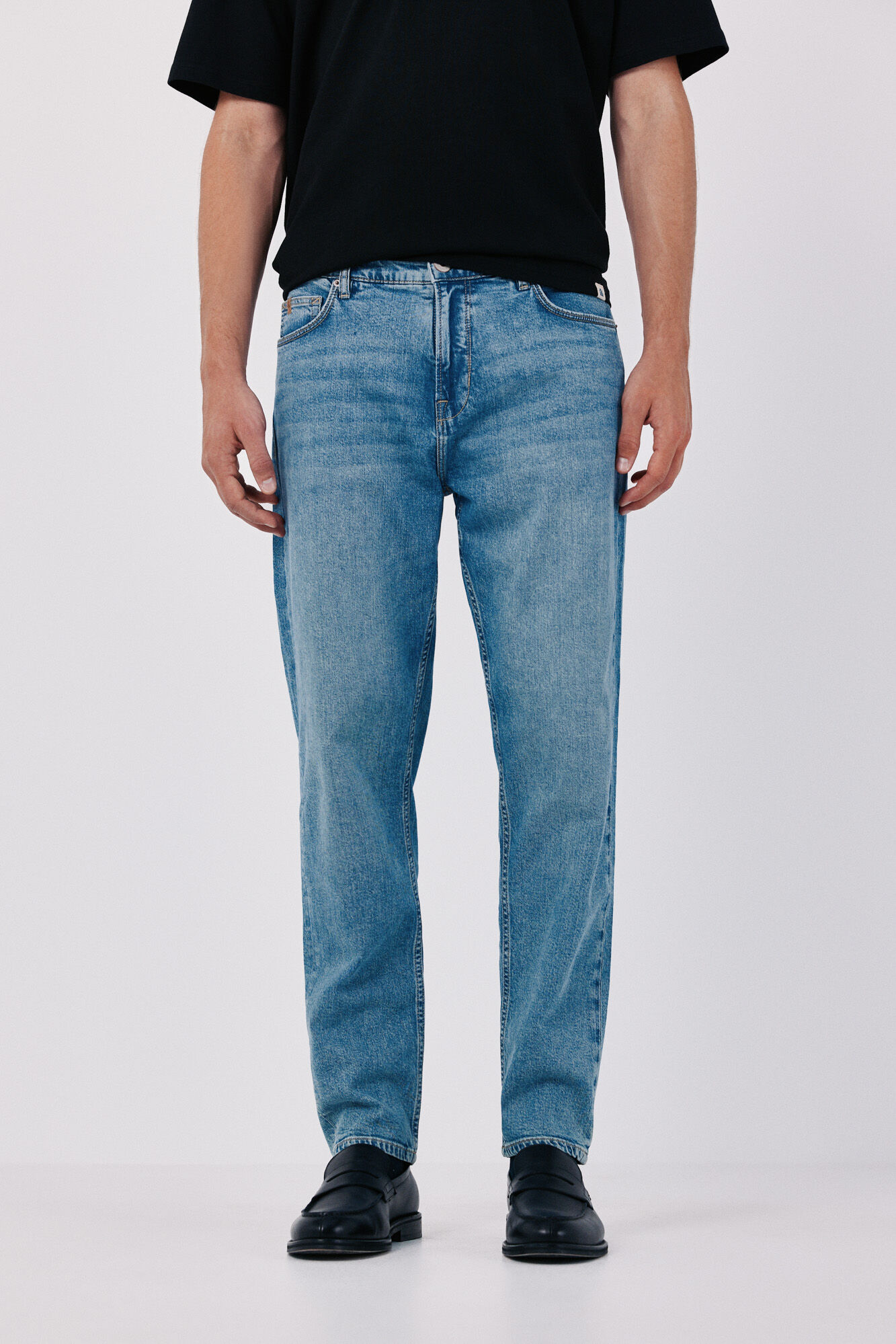 Cortefiel Lightweight slim tapered jeans