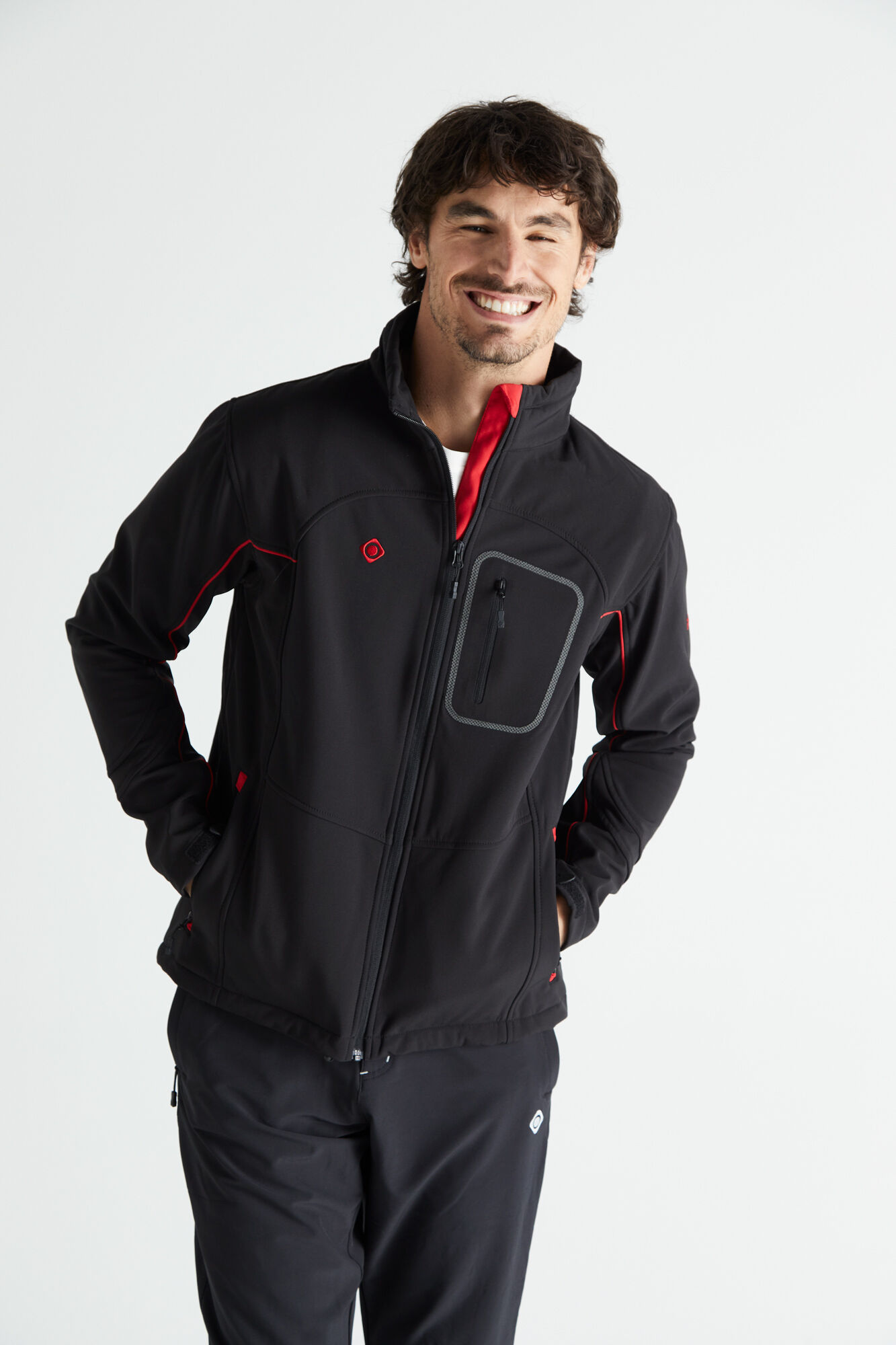 Chaqueta impermeable Cazadoras chaquetas y chalecos de hombre Cortefiel