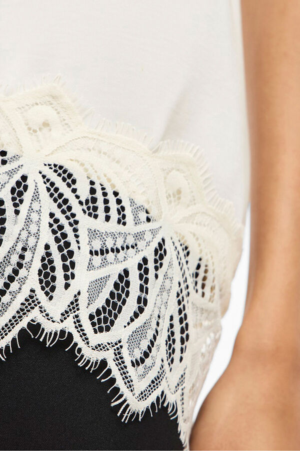 Vila Top de lingerie acetinado com renda Tostado