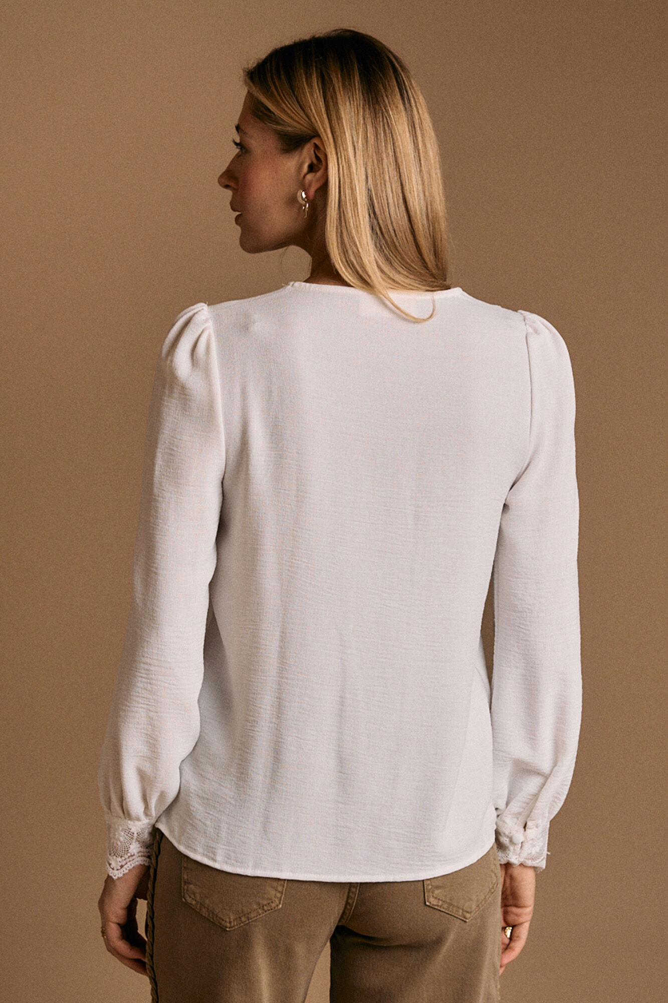 Pol&iacute;n Et Moi Camisa Greta com detalhes bordados