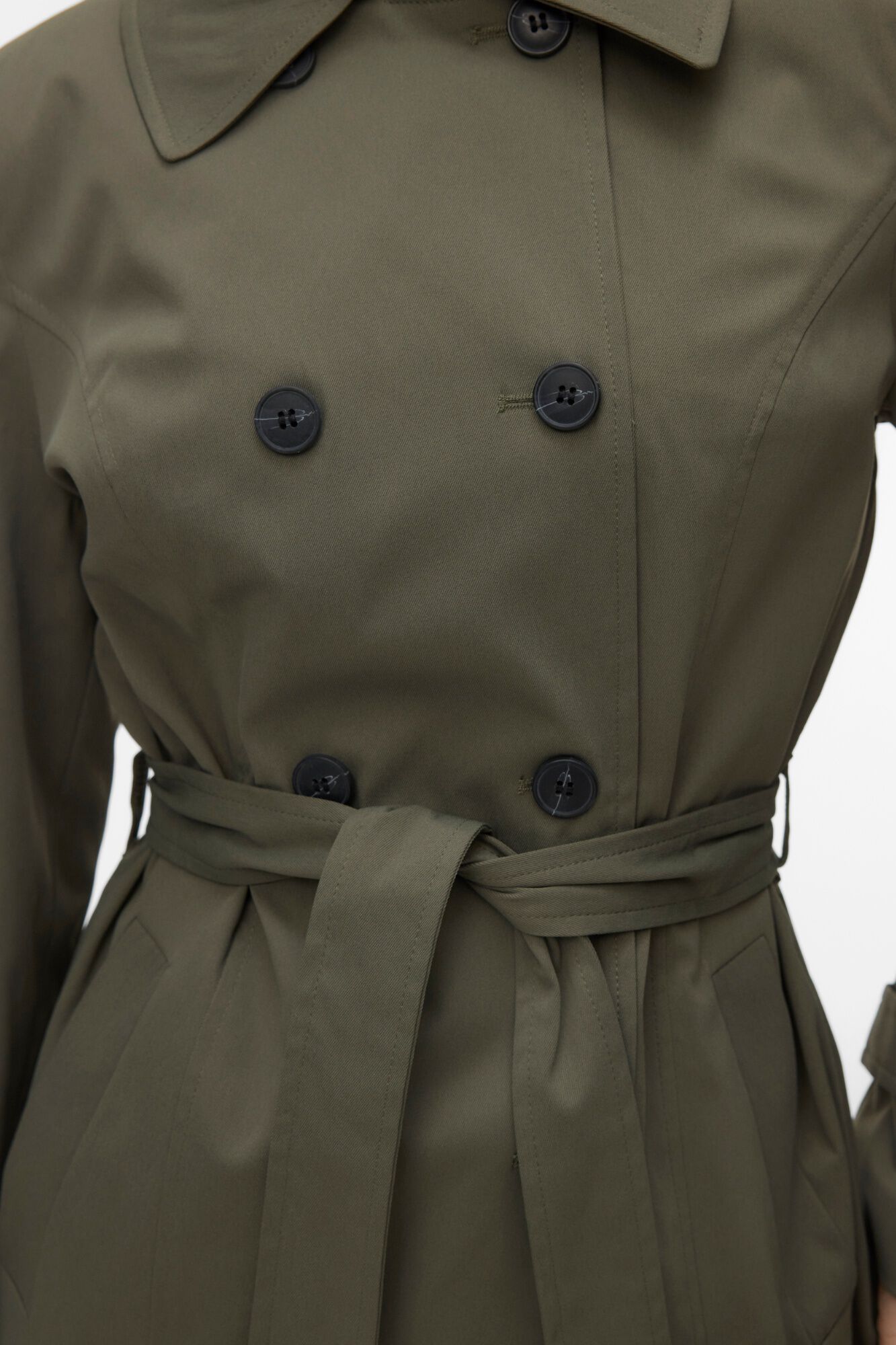 Vero Moda Gabardina cl&aacute;ssica midi