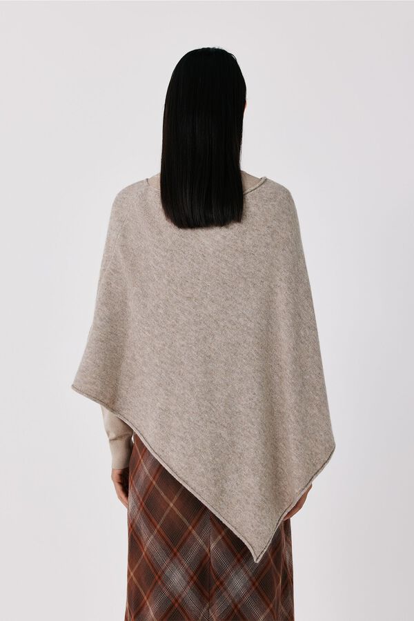 Cortefiel Soft touch poncho Beige