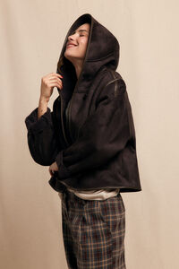 Slowlove Sobretudo curto com efeito dupla face e capuz