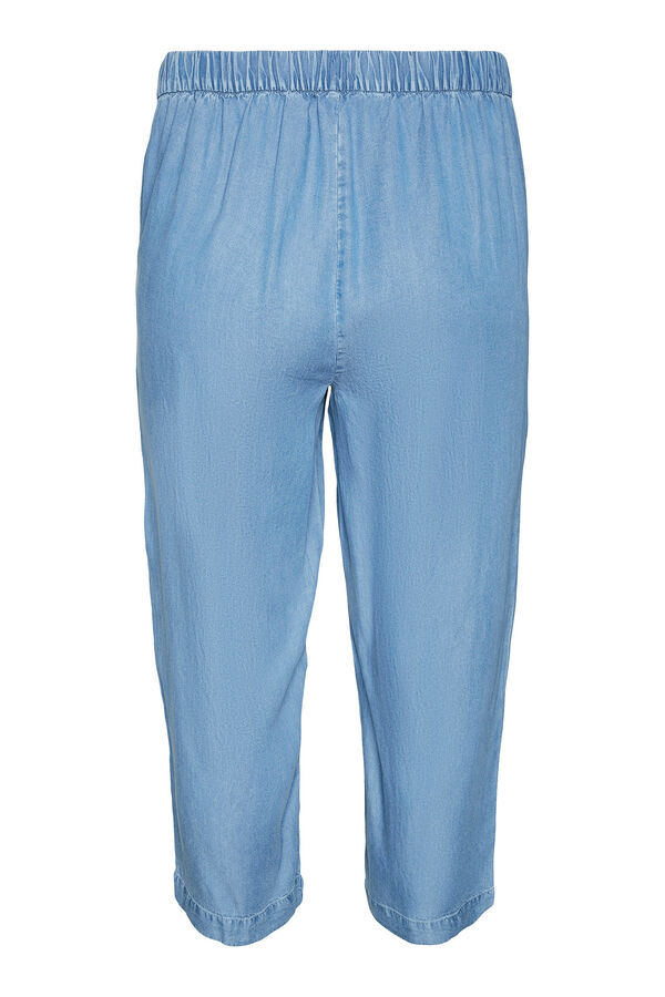 Vero Moda Curve Calça denim cropped plus size fluído Azul