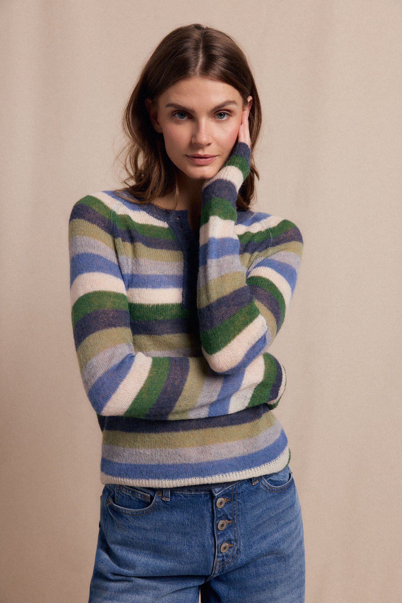 Slowlove Su&eacute;ter riscas com bot&otilde;es