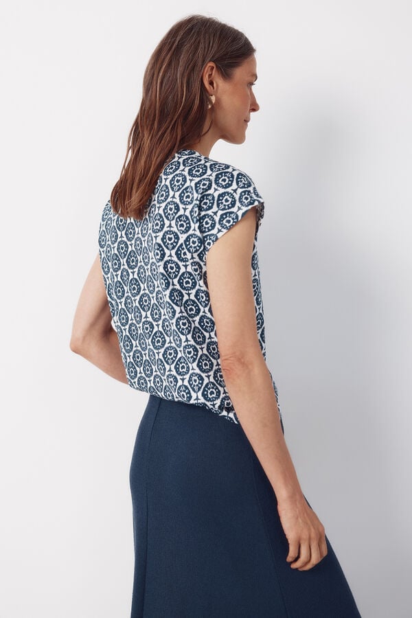 Cortefiel Basic t-shirt with gold buttons Printed white