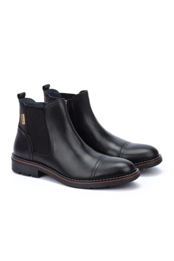 Pikolinos Ankle boots Black