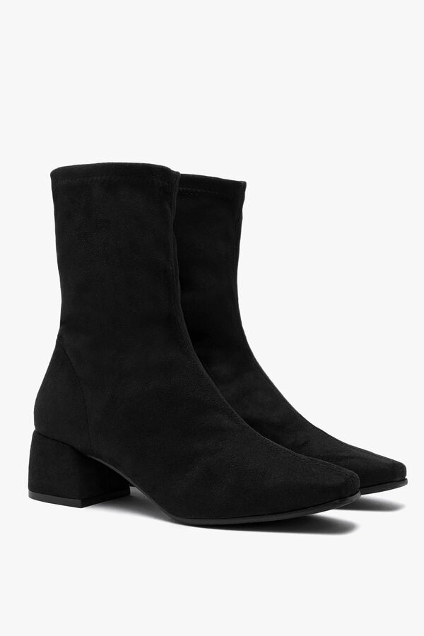 Cortefiel Block heel bootie Black