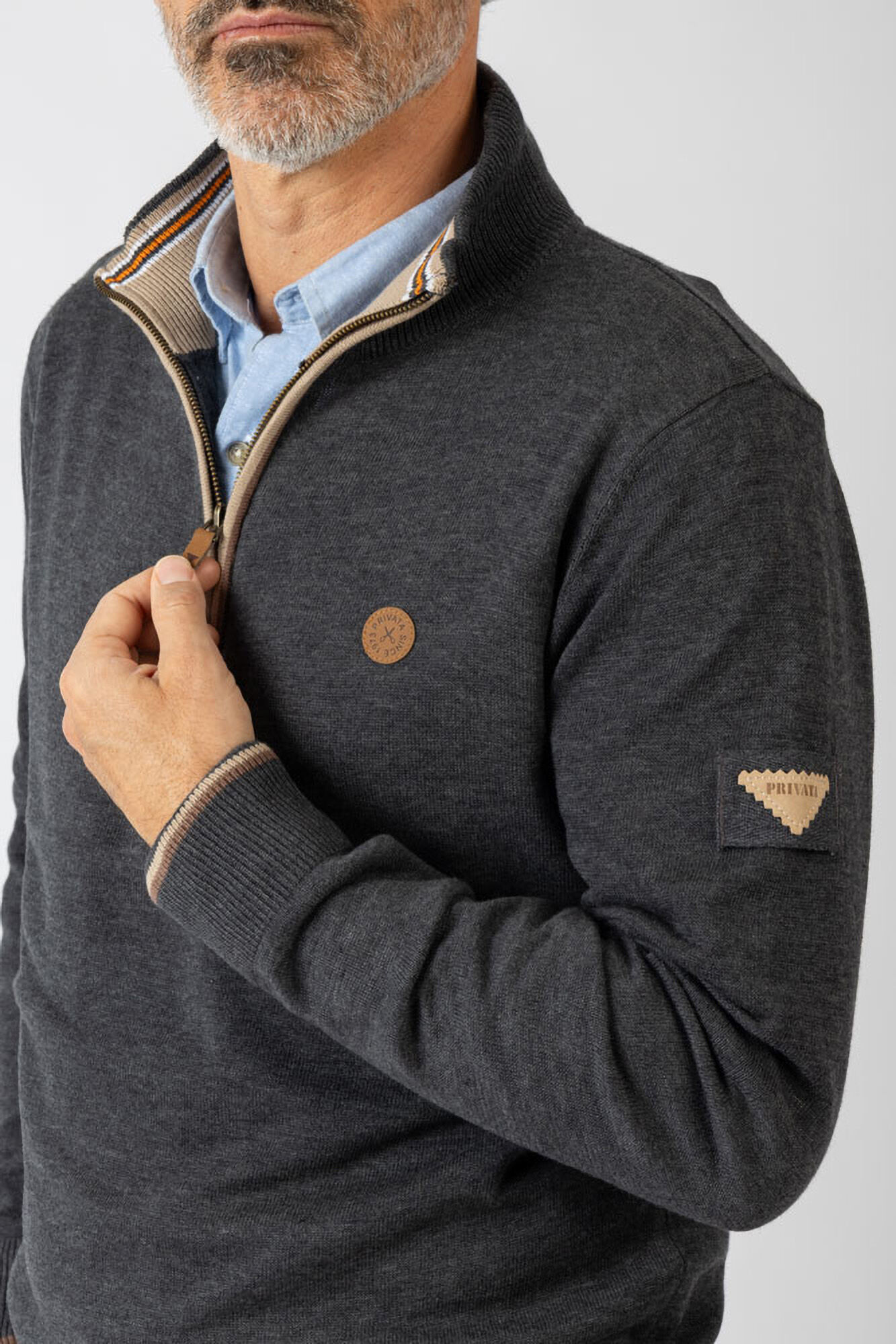 Privata Jersey b&aacute;sico con cremallera