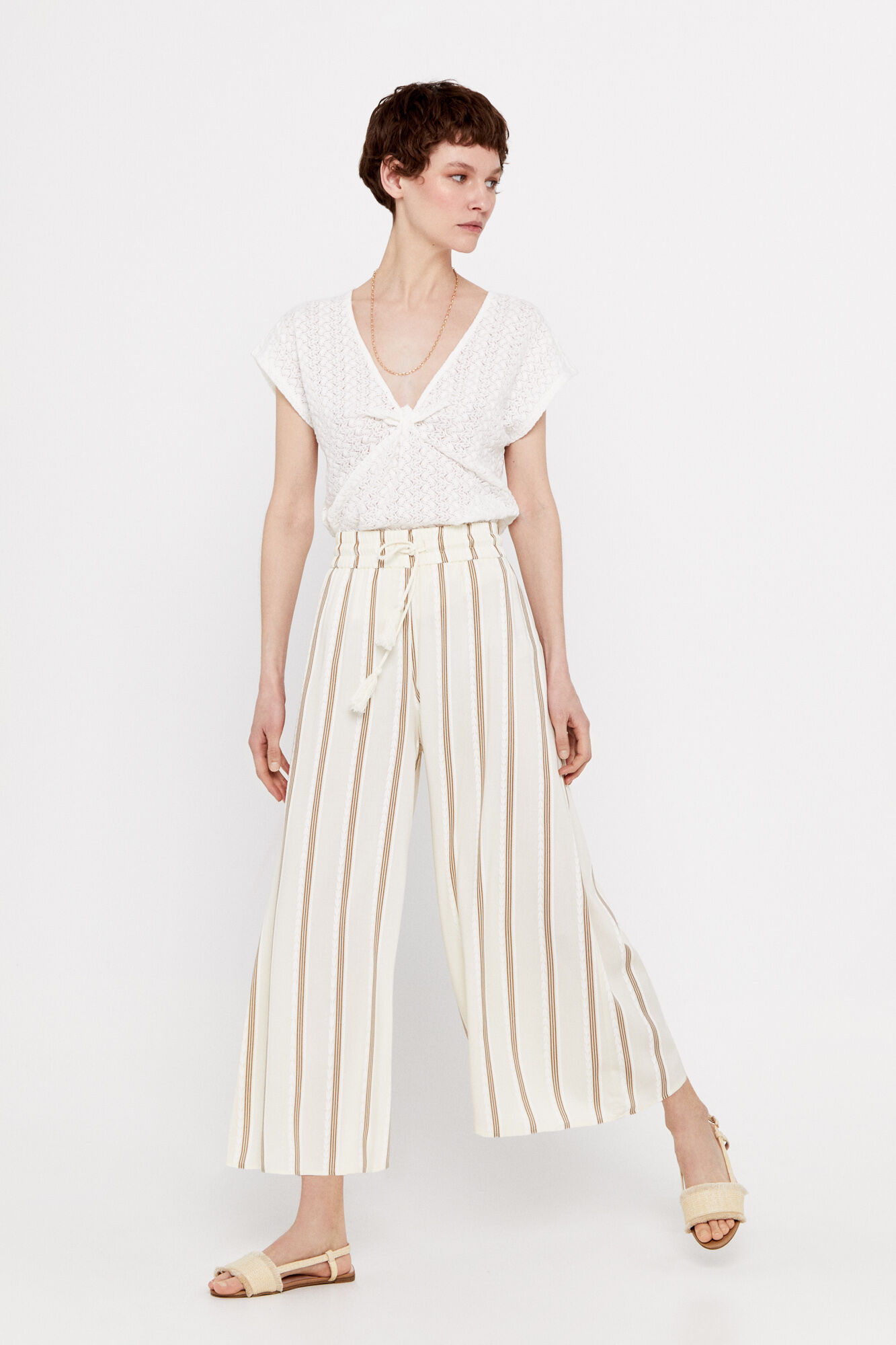 Striped outlet cropped trousers