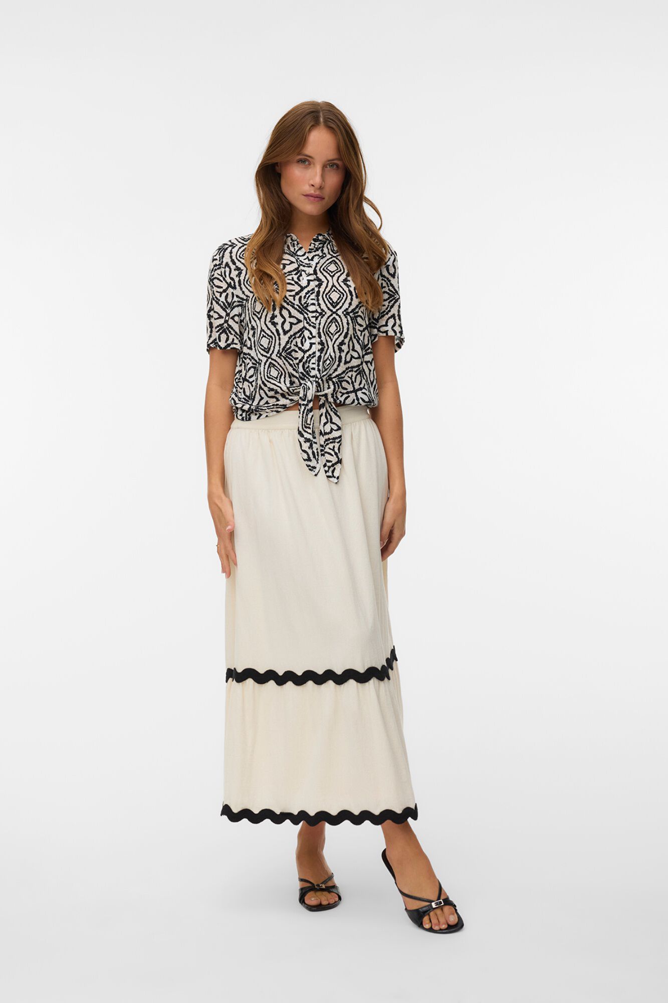 Vero Moda Top camisero con lazada