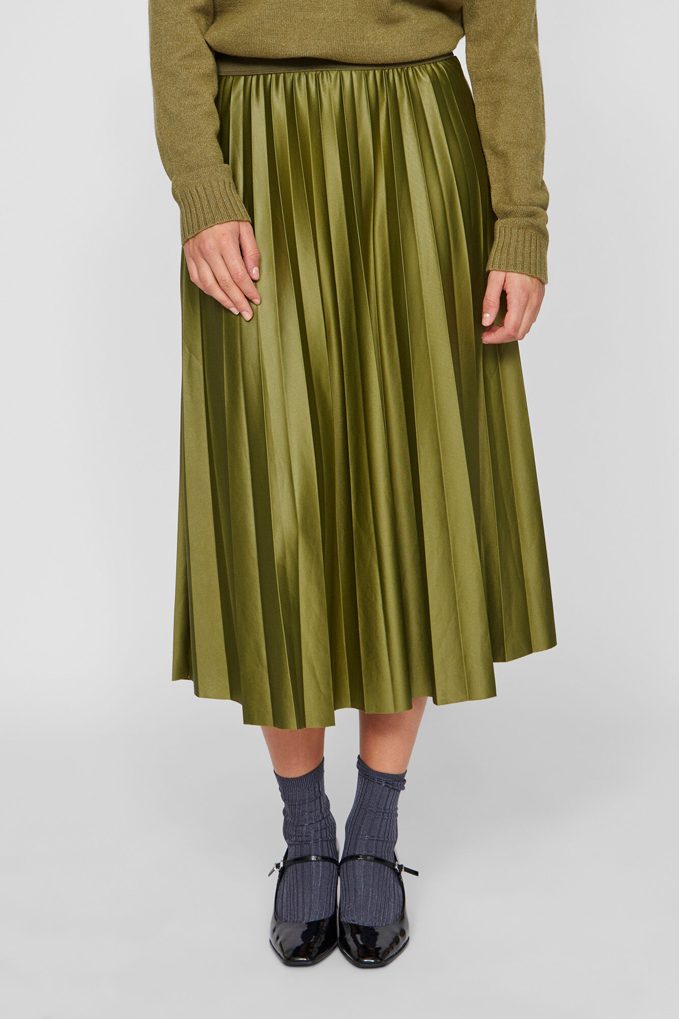 Vila Saia midi plissada