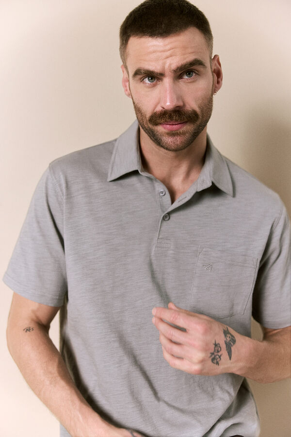 OOTO Polo lavado bordado avi&oacute;n Gris