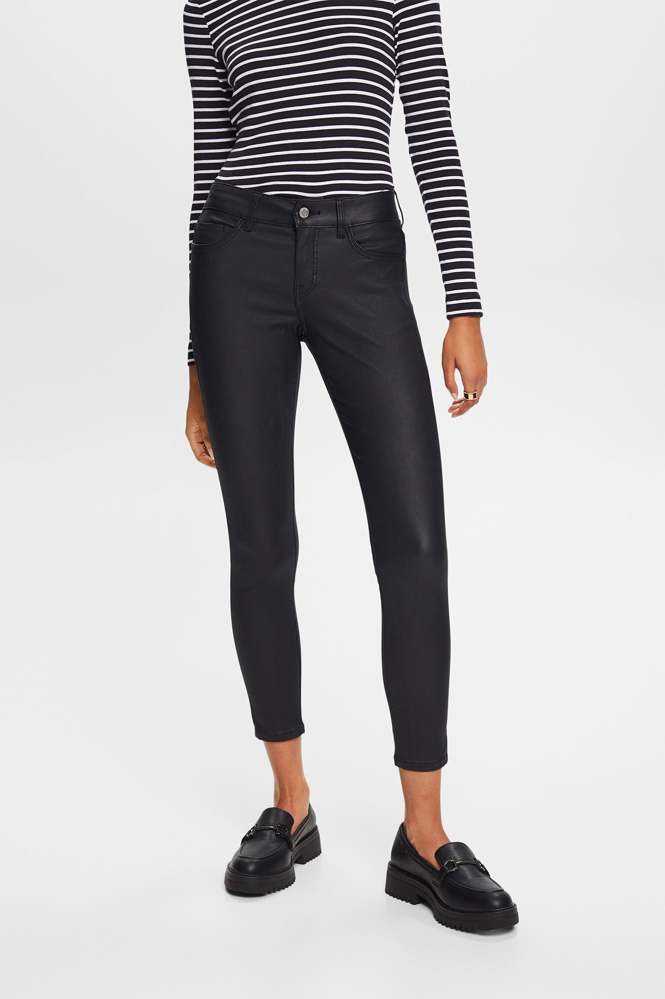 Pantal n encerado skinny fit