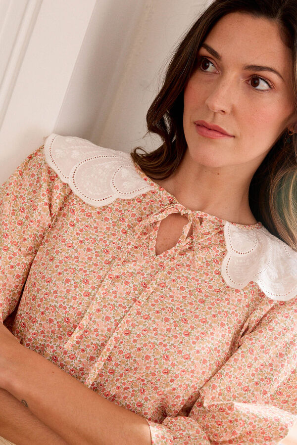 Cortefiel Bibiana blouse with Peter Pan collar Coral