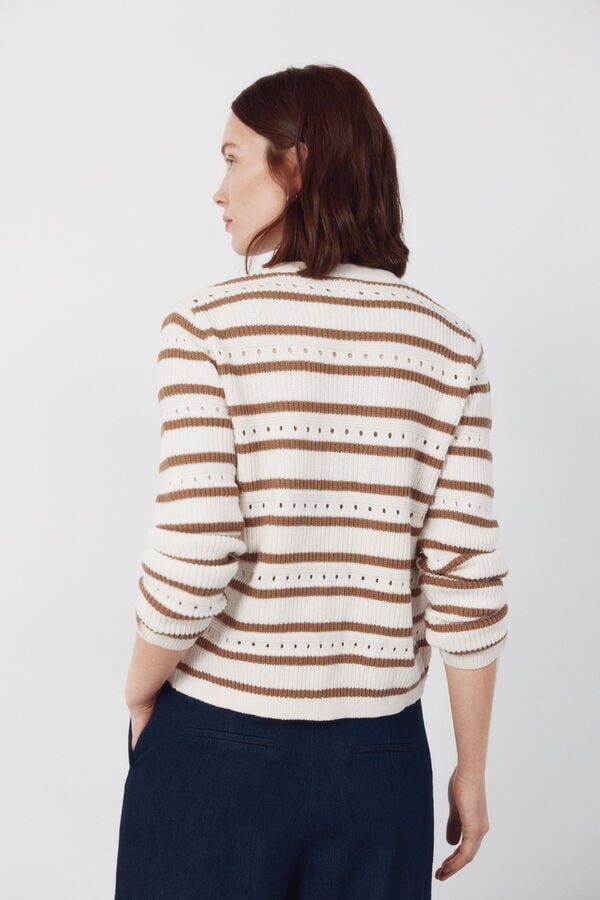 Cortefiel Short buttoned jacket Beige