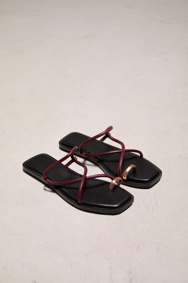 Bryan Stepwise Sand&aacute;lia com tiras Granada