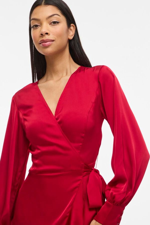 Vila Vestido midi acetinado de festa Subiu