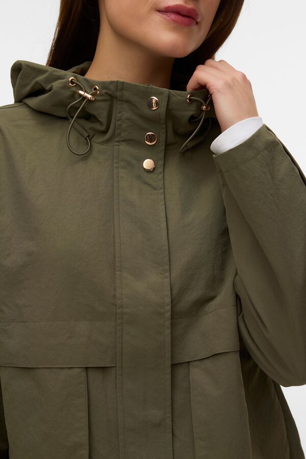 Vero Moda Parka curta com capuz Verde