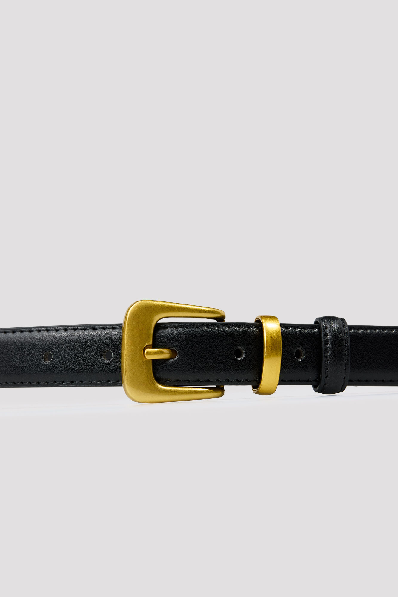 Cortefiel Basic belt Black
