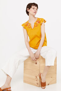 Cortefiel Combined floral embroidered top Gold