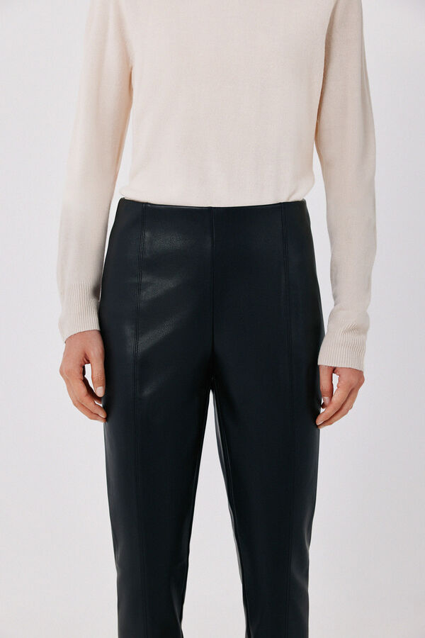 Cortefiel Elastic faux leather women's leggings Black