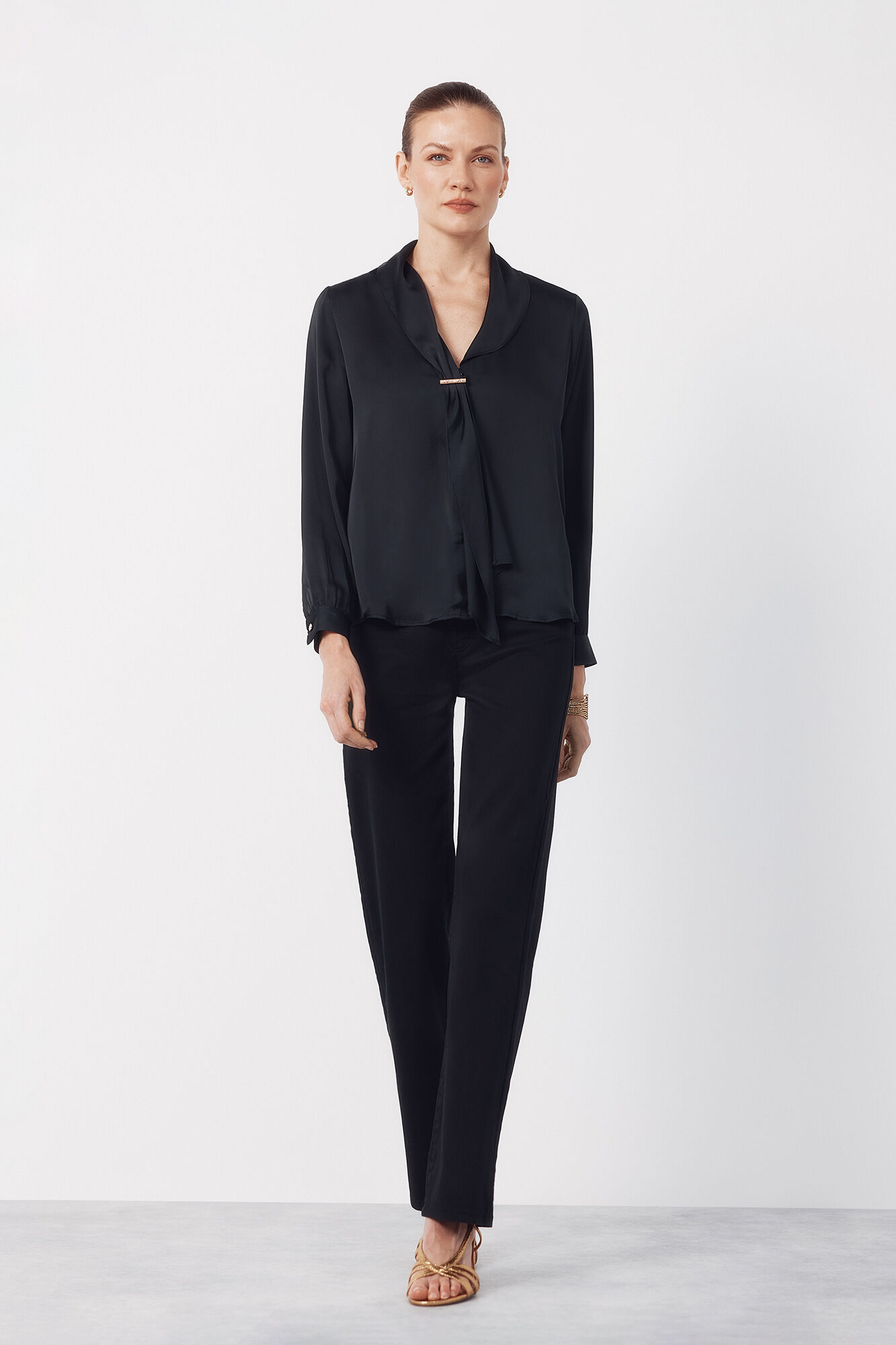 Cortefiel Satin blouse with bow