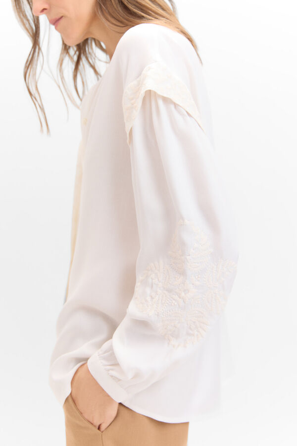 Cortefiel Embroidered shirt White