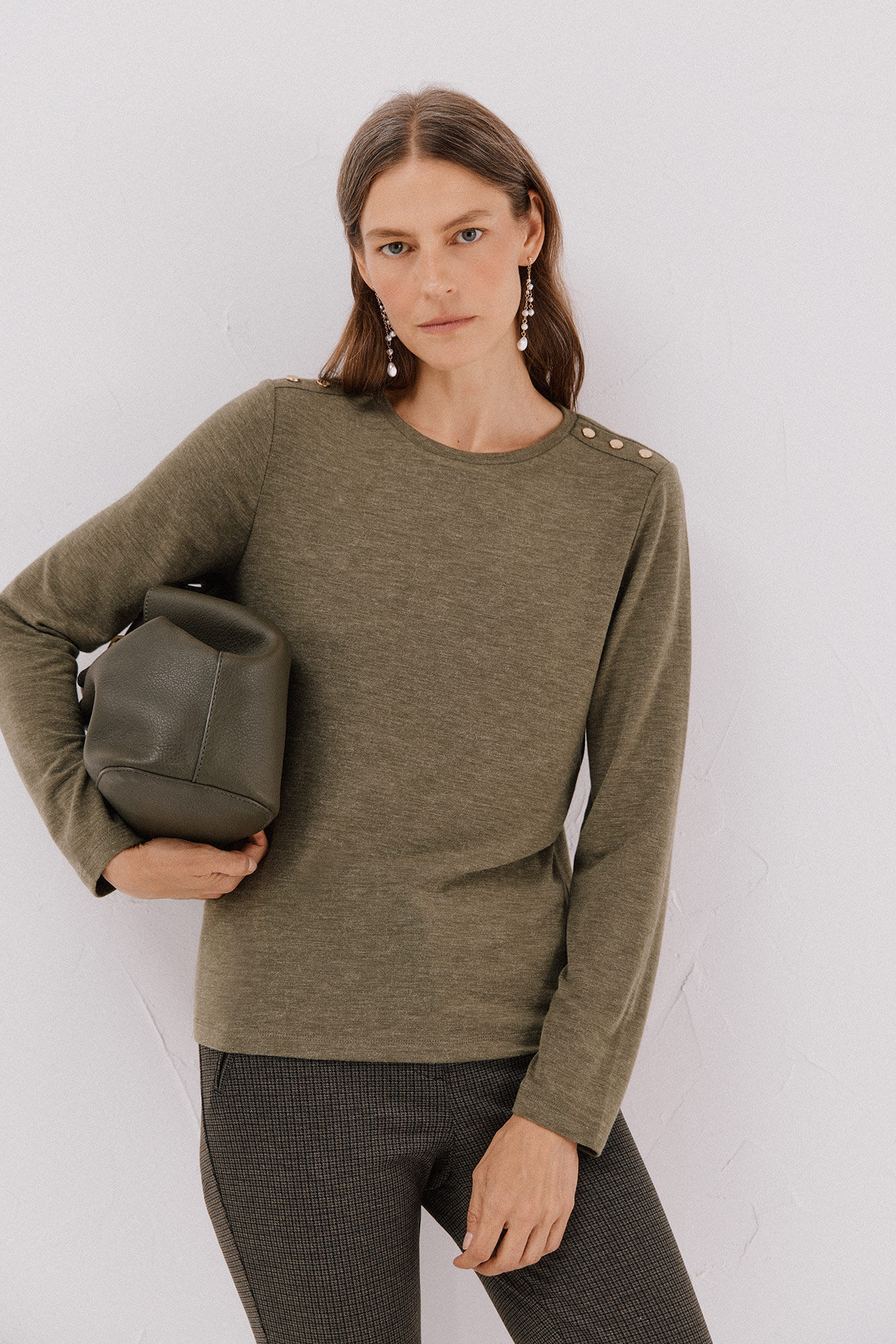 Cortefiel Camiseta caja botones