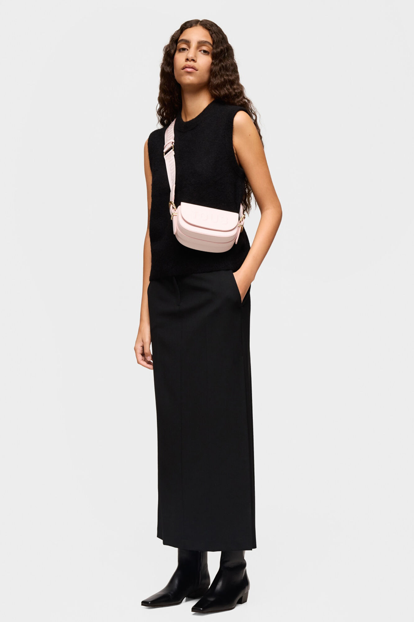 Tous Minibandolera medialuna rosa claro TOUS Brenda