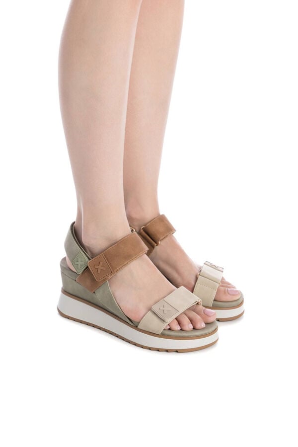 XTI Sand&aacute;lia cunha senhora tira aderente Verde