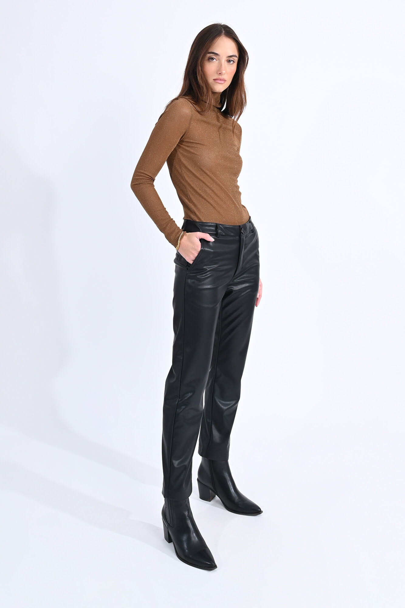 Zara ankle leg pants houndstooth size 22-26